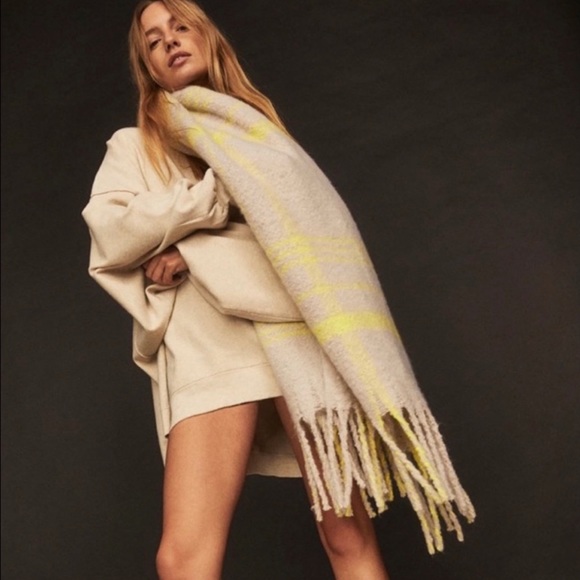 Free People Accessories - NWT Free People Prep Brushed Plaid Blanket Scarf